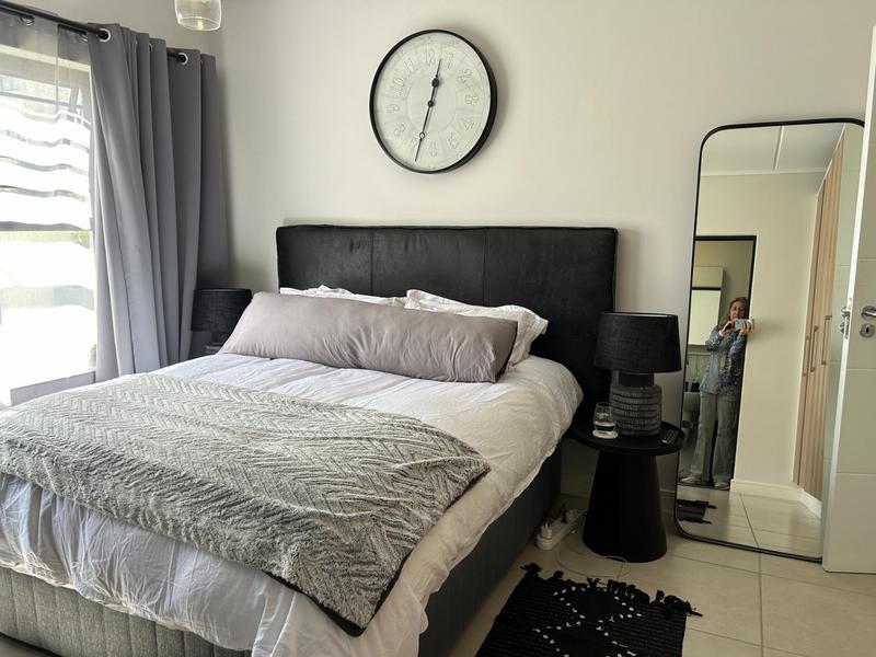 To Let 3 Bedroom Property for Rent in Sandown Western Cape